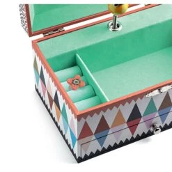 Le Monde Heureux De Djeco -Le Monde Heureux De Djeco boite a bijoux musicale la chanson du panda 1