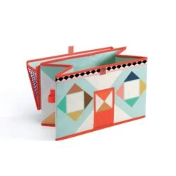 Djeco Coffre à Jouets Maison 7 Djeco Coffre à Jouets Maison -Le Monde Heureux De Djeco coffret a jouets maison 2